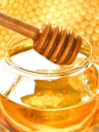 Honey- the best sweetener as it has anti-bacterial, anti-oxidant and anti-fungal properties which works well with maintaining the health and harmony of your body.