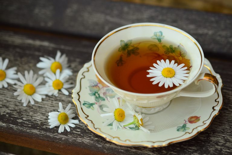 how-is-chamomile-tea-good-for-you-blending-herbal-tea